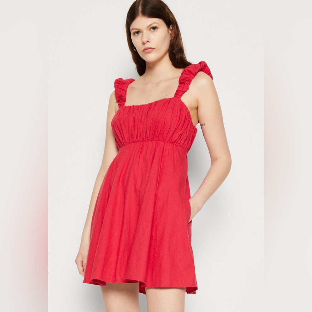 Abercrombie Puff Strap Dress